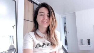 lauravega 30-02-2022 performance Latest show