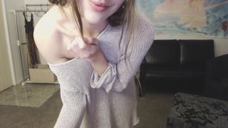 MissAlice_94 ManyVids Striptease in stockings