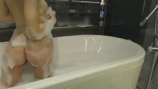 MissAlice_94 ManyVids Hong Kong Bath Show
