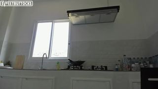 SweetButtocks luxurious bitch fucks pussy with phallus