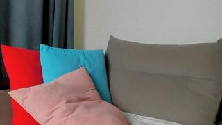 your_angel_jade Dark haired girl