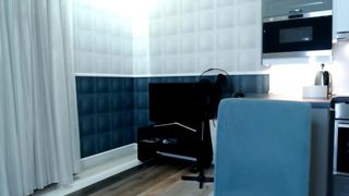 litlle_flowers naughty passion pulls pussy