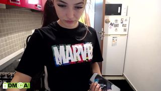 iuliana32 Busty doll