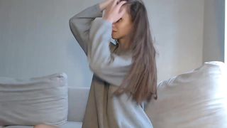 badi_lii advertising promo video charming bitch