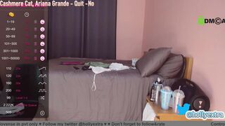 hollyextra Busty wench masturbates pussy