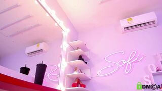 Sofi_1 Cute pussy fucked with a dildo