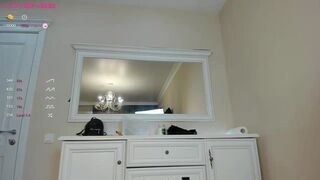 emma_clarc Shy girl gently masturbates her shaved cunt