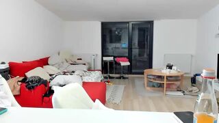 wennndyk  and a spray of pleasure