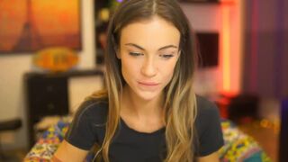 missswissh Naughty housewives jerking their pussies