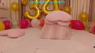 awesomeely free cam videos May-11-2022