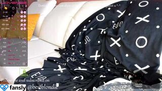 bestblondiiecb  chic private