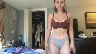 mayaneu chaturbate  black holes