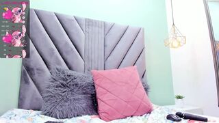 sarah_reyes1 chaturbate Charming lady is great fucking