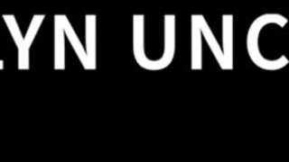 Evelyn aka evelynuncovered onlyfans seductive babe fucks both holes