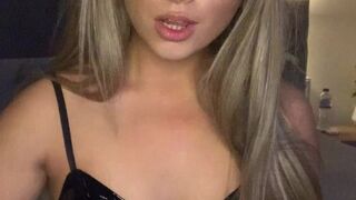 ellalxox onlyfans luxurious slut develops a point
