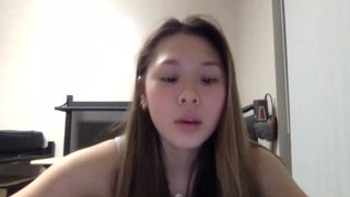 silverbbaby91 depraved beauty masturbates pussy