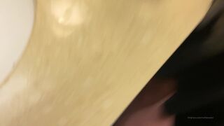 Lil D aka ruthlessxkid onlyfans slut shows vagina close up