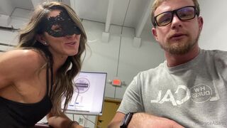 Bryce Adams aka fitbryceadams onlyfans sexy chick masturbates shaved pussy