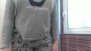 Liliana aka wildtequilla onlyfans mature confused masturbates shaved pussy