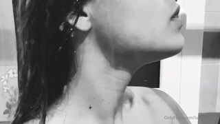 Luna Ventura aka lunaventura onlyfans footageform july-13-2022