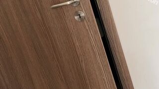 Laylaaleon aka LaylaaLeonXXX onlyfans busty blonde shows off snatch