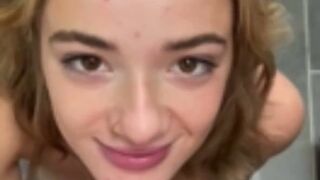 Autumn aka autumren onlyfans crazy babe fucks herself with sex toy