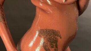 Aaliyah R aka aaliyahinc onlyfans slim bitch jerks off with sex toys