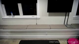 Brandi Love aka brandi_love onlyfans february-28-2022