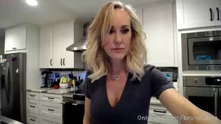Brandi Love aka brandi_love onlyfans 27-08-2022 online cam work