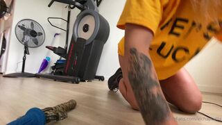 Bella aka bansheebel onlyfans  sweet babe shining in holes