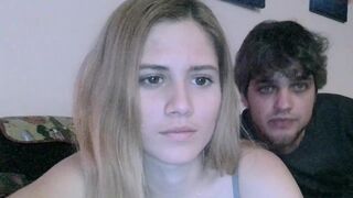 vibzeenlove21 chaturbate busty bitch exposes her charms