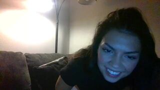 shaymommy chaturbate skinny nipple pulls pussy with fingers