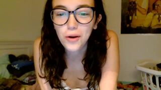 lilangel66 chaturbate shy young lady caresses anus