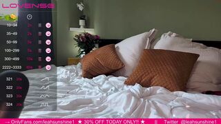 leahsunshine chaturbate sexy model - gently handjob pussy