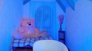 littlee_kit1y chaturbate 28_03_2022 latest show