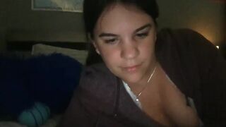 lisaluvxoxo chaturbate busty blonde babe jerking off her cunt