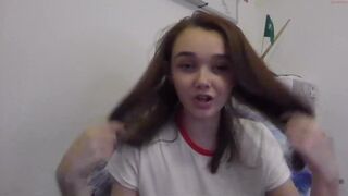 nomieturtles69 chaturbate  hot blonde with big tits