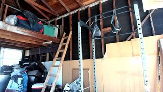 julianjaxon big tit babe bares sexy body