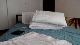 allforshow93 Crazy chick