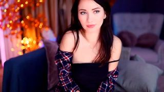 poisoned__honey sweet thing masturbates shaved cunt