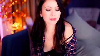 poisoned__honey incredible shows off gorgeous boobs