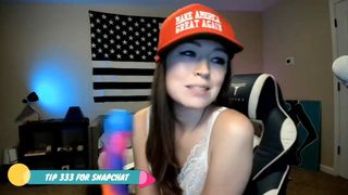 anabelleleigh shy harlot fingering pussy in the shower