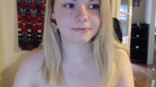 annuska18 mama is cumming heavily