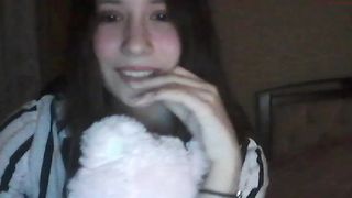 unknow_gir1 cheeky beauty