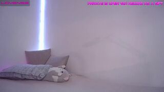 arms_around_you_ chaturbate 25-august-2022