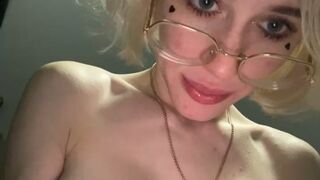 Zx001Li december-17-2022 nude