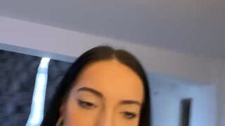 Rileysim88 stripchat december-2-2022 nude