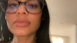 LaraHenao stripchat 19-Nov-2022