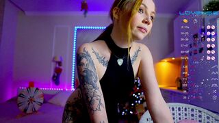 mollieholly_ stripchat december-17-2022 rec