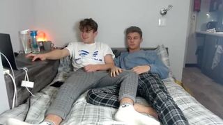 brokestraightjames slut fucks bear